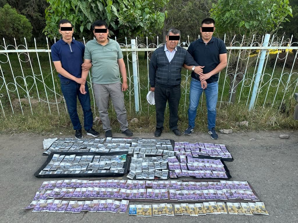 Ноокатта «Кадастрдын» кызматкерлери 65 гектарды мыйзамсыз беришкен