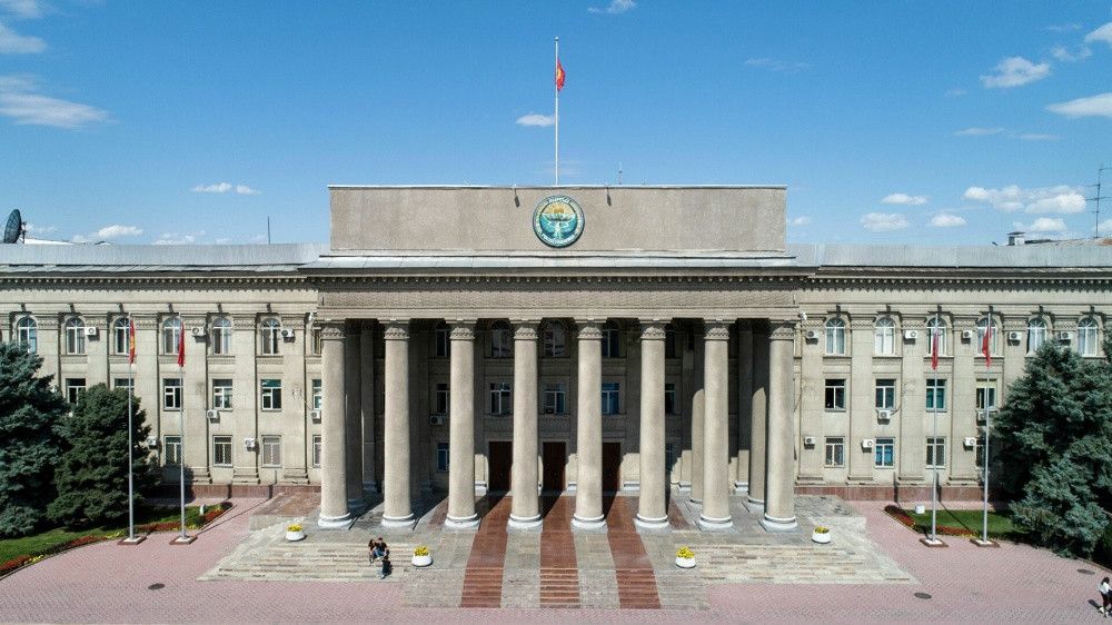 Жогорку Кеңеш үч министрди кызматка дайындоого макулдук берди