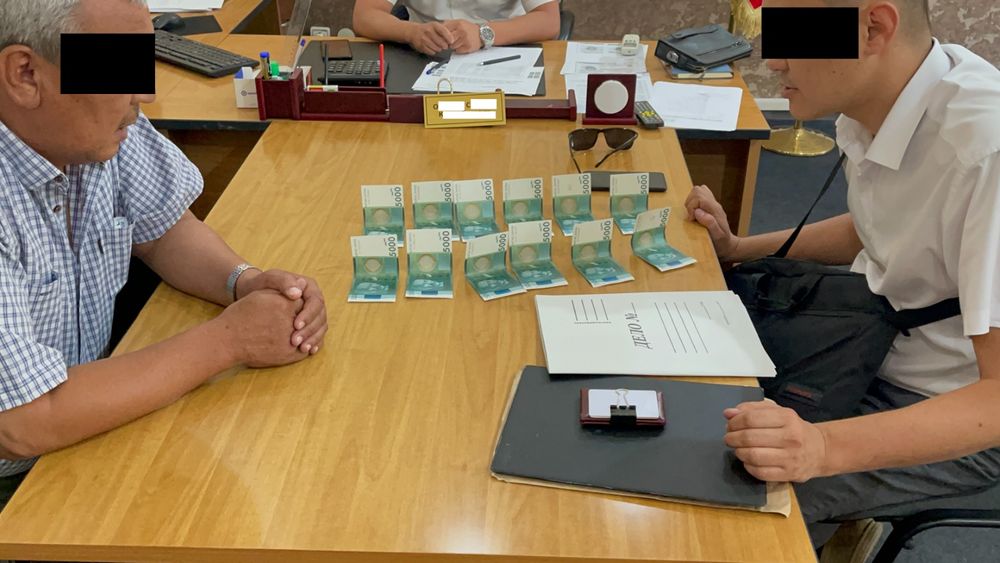 «Токмок суу каналда» суу түтүктөрү сатуу боюнча коррупциялык схема аныкталды изображение публикации