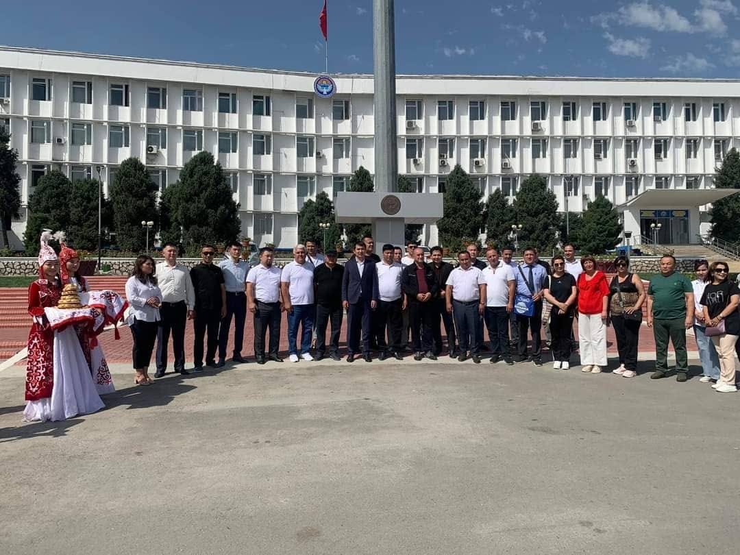 Ош шаары Өзбекстан менен туризм тармагында кызматташууну өнүктүрөт изображение публикации