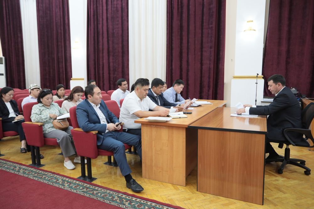 Финмин банктарды пайызсыз насыяларды берүүдө шарттарды татаалдаштырбоого чакырды изображение публикации