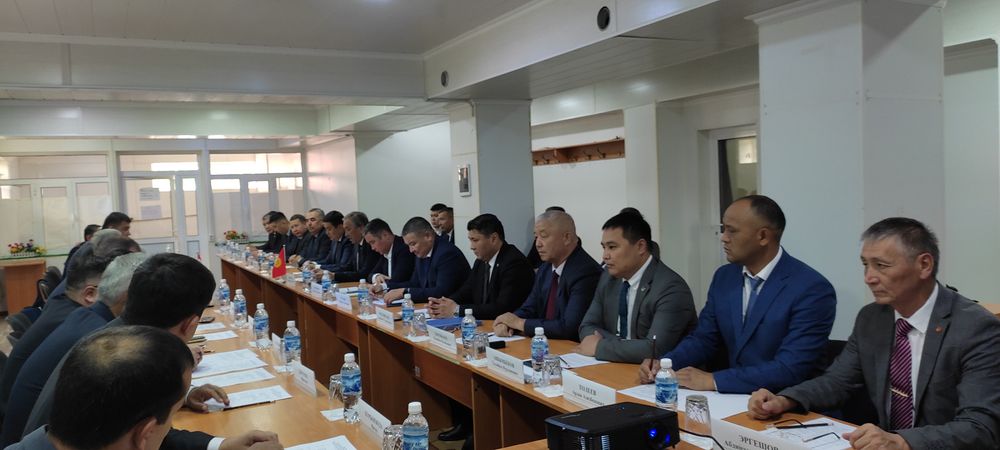 Кыргызстан менен Тажикстандын топографиялык топтордун кезектеги жолугушуусу болду изображение публикации