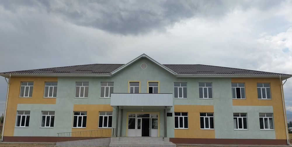 «Катар» кайрымдуулук уюму Ысык-Ата районунда 250 орундуу мектеп курулду изображение публикации