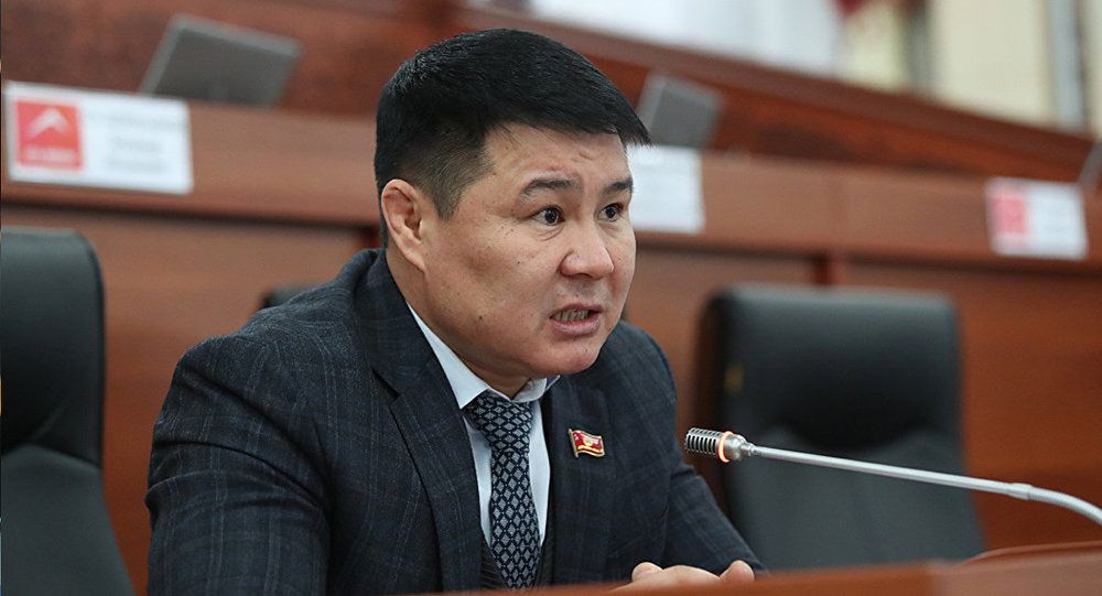 Айыл чарба министрлиги 20 сомдук буудайды элге 62 сомдон саткан – Тазабек Икрамов изображение публикации