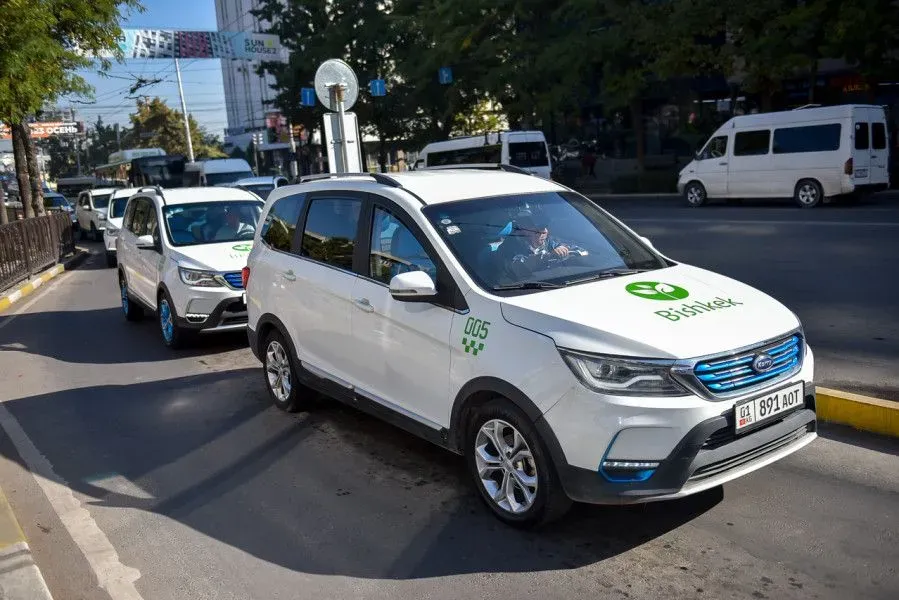 ECO TAXI кызматында күнүнө таза 4 000 сом тапса болот изображение публикации