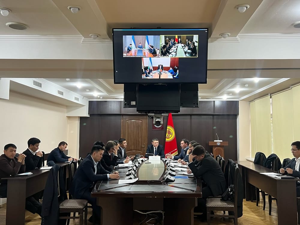 Кытай – Кыргызстан – Өзбекстан темир жолу Кыргызстандын аймагынан курулуп башталышы мүмкүн изображение публикации