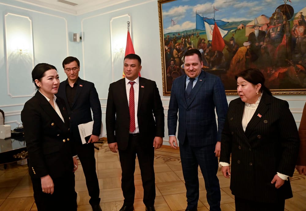 Төраганын орун басары Джамиля Исаева Европа парламентинин депутаттары менен жолугушту изображение публикации