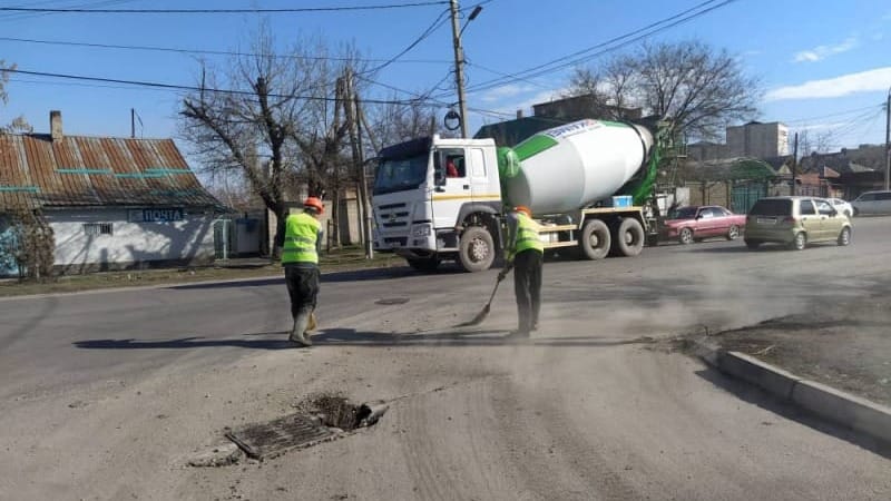 Бишкекте тазалыкты сактабаган «Тагай бий» курулуш компаниясына айып салынды изображение публикации