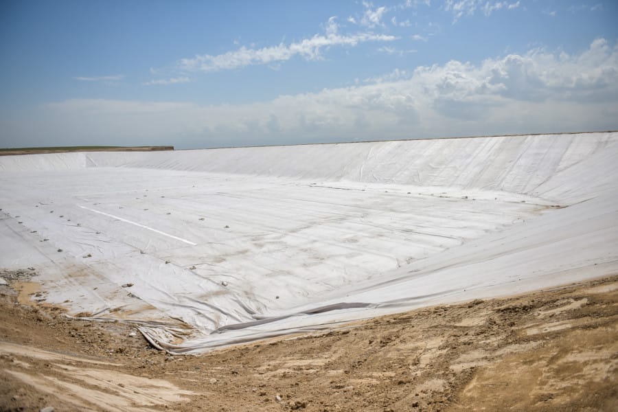 Чехиялык эксперттер Бишкектин полигону менен таанышты