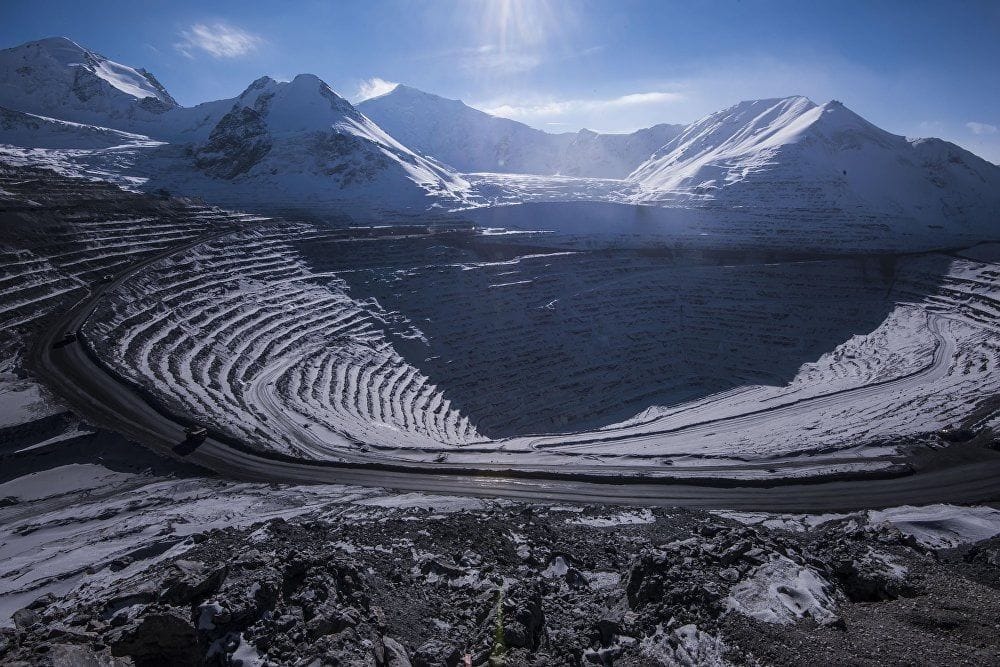 Кумтөрдүн акцияларынын ээси алмашат — минкаб