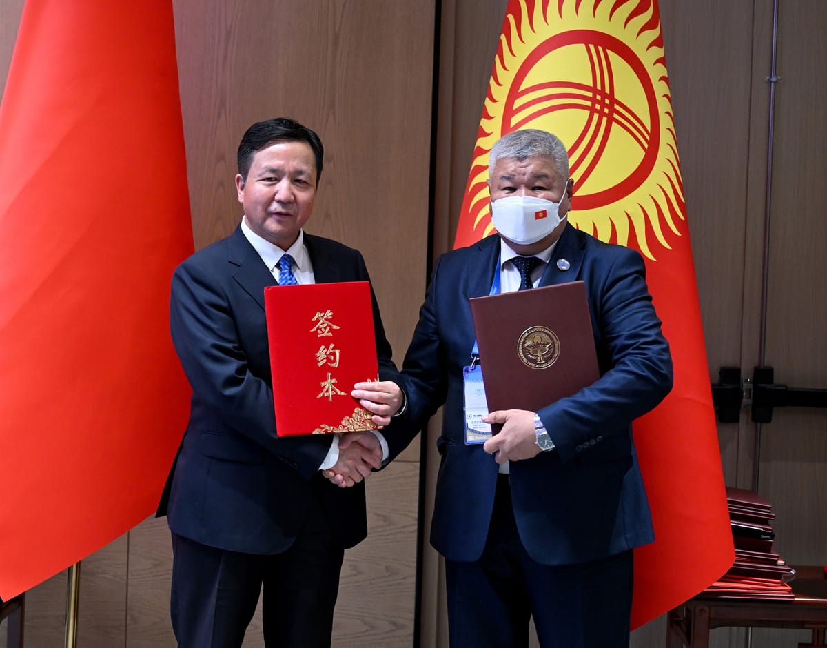 600 долларлык аттиштерди сатып алган TBEA менен электр линиясын куруу боюнча келишимге кол коюлду