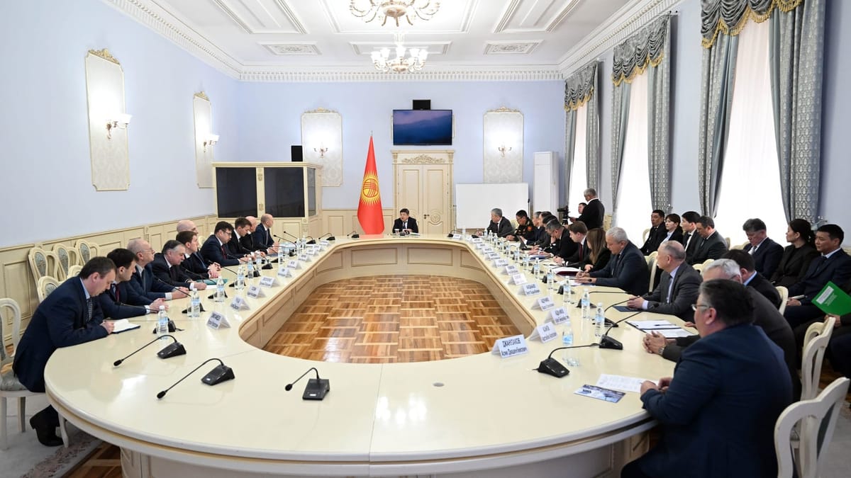 Кыргыз өкмөтү Орусиянын делегациясын кабыл алды