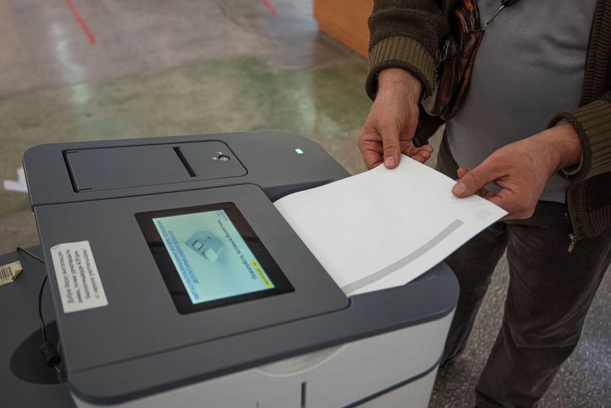 Кыргызстан 34 мамлекетте 100 шайлоо участогун ачат