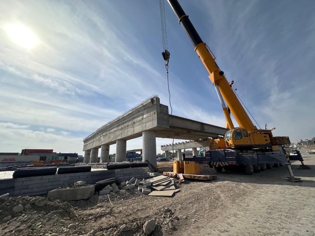 Айланма жолго орнотулган темир-бетон устундардын сапаты текшерилди