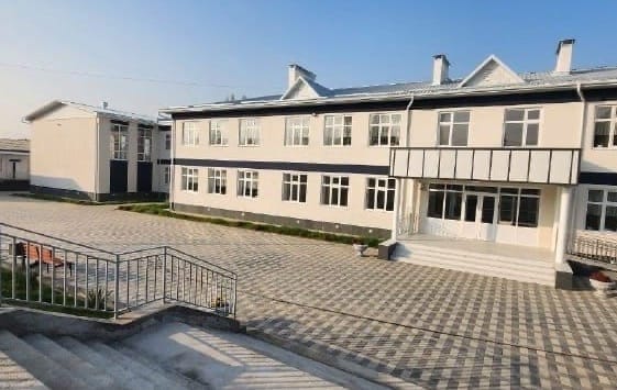 Кара-Дөбө айылында 225 орундуу жаңы мектеп ачылды