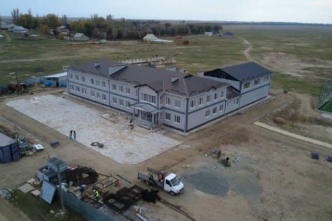 Ынтымак айылында 150 орундуу мектеп курулуп жатат