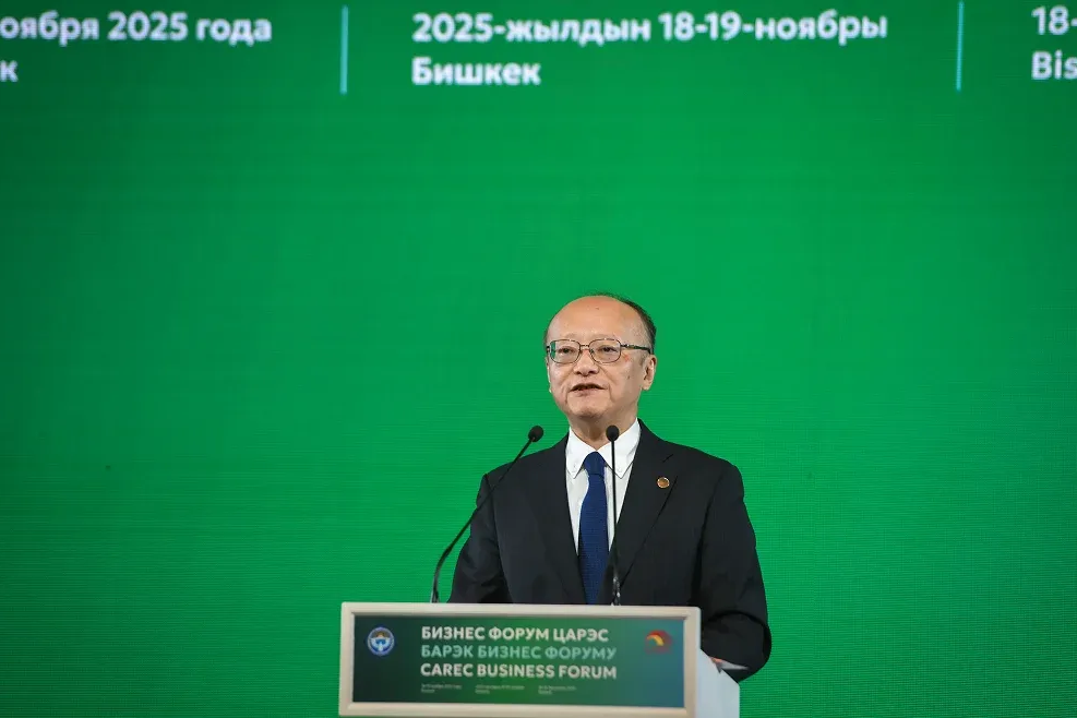 АӨБ Борбор Азиядагы долбоорлорго 10 млрд доллар инвестиция салууну пландоодо