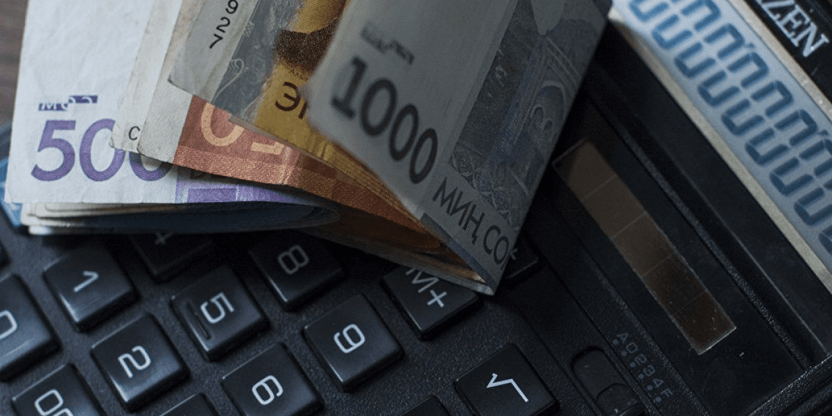 Кыргызстанда акциздик салыктын жогорулашы: эксперт тобокелдиктер жөнүндө эскертет