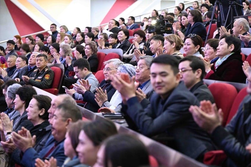 Жаштардын демилгелери мамлекет тарабынан колдоого алынды