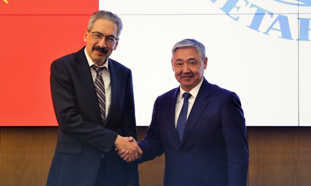 А.Бакетаев ЭВФ миссиясы менен макроэкономикалык туруктуулукту талкуулады