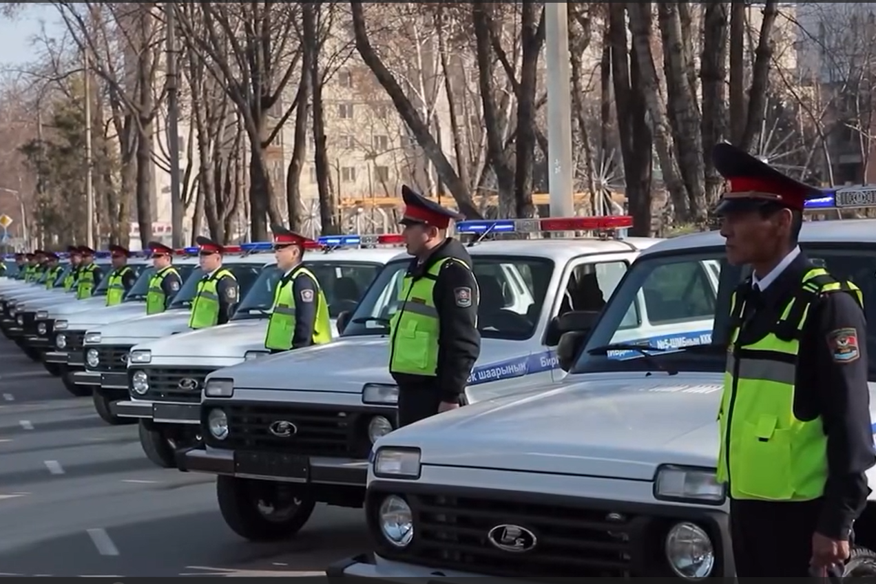 Быйыл ИИМ органдарына жалпы 600дөн ашык кызматтык унаалар берилди