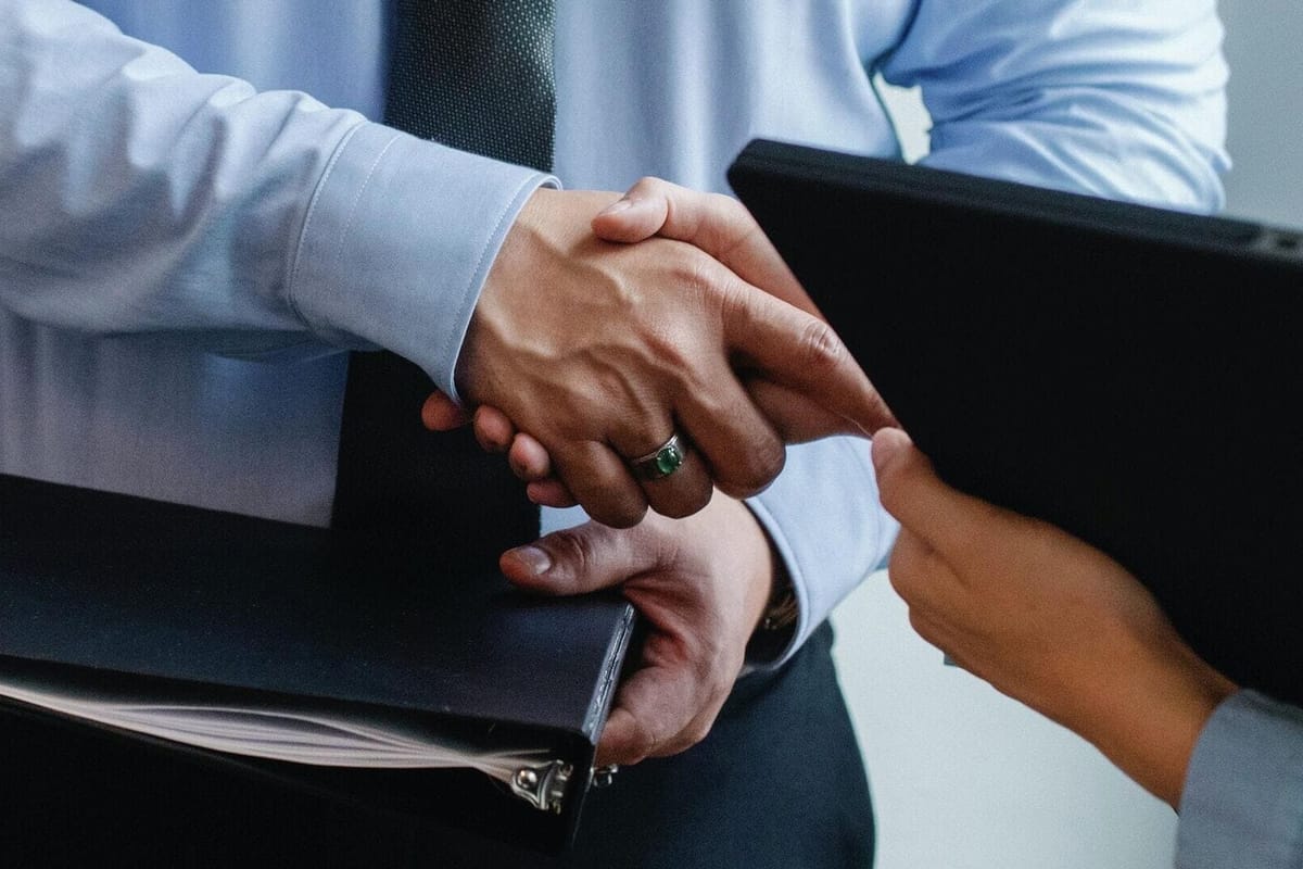 Ишкерлер үчүн маалымкаттарды, уруксаттарды алуу процесстери жеңилдетилет