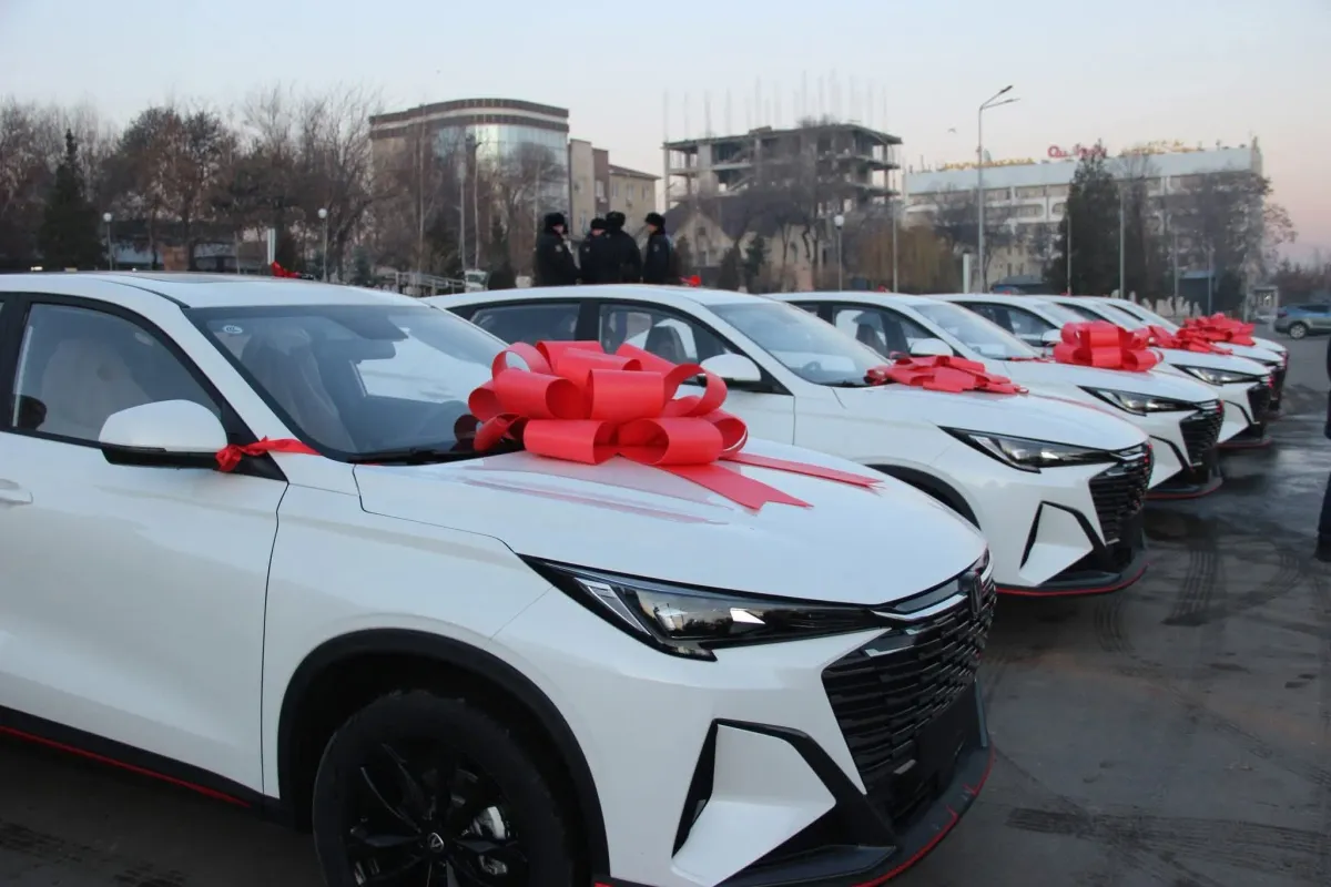 Ошто кайгуул кызматына 5 кызматтык унаа тапшырылды