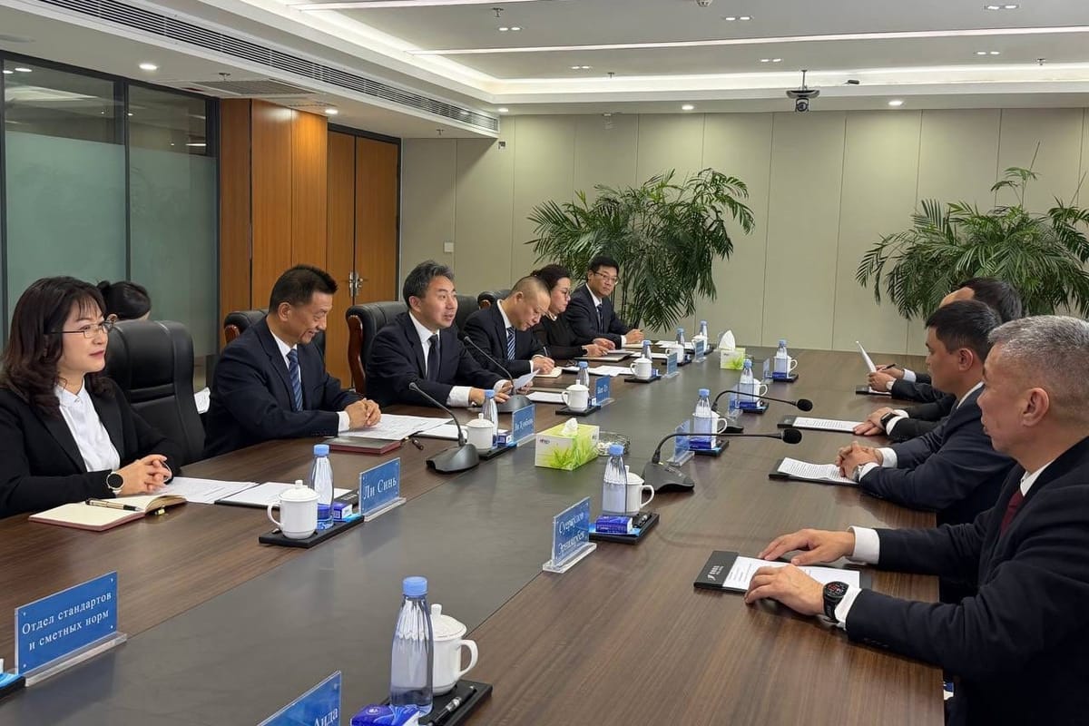 Кыргызстан менен СУАР курулуш тармагында кызматташтыкты чыңдоону макулдашты