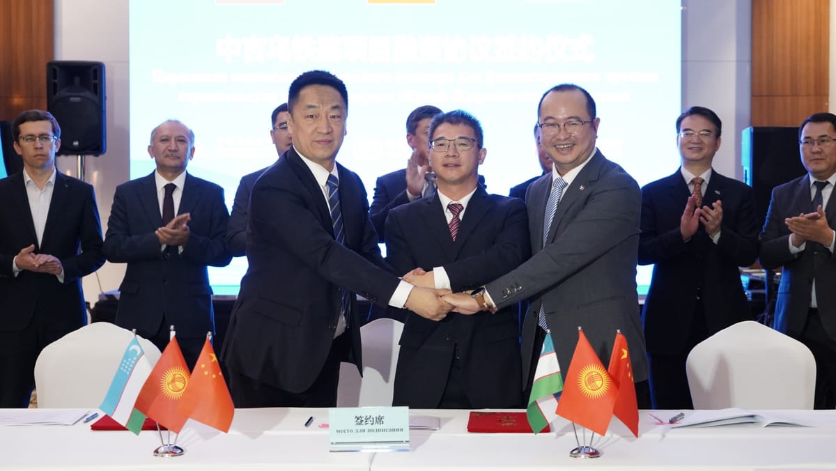 Кыргызстан — Кытай — Өзбекстан темир жолунун курулушун каржылоо боюнча кредиттик макулдашууга кол коюлду