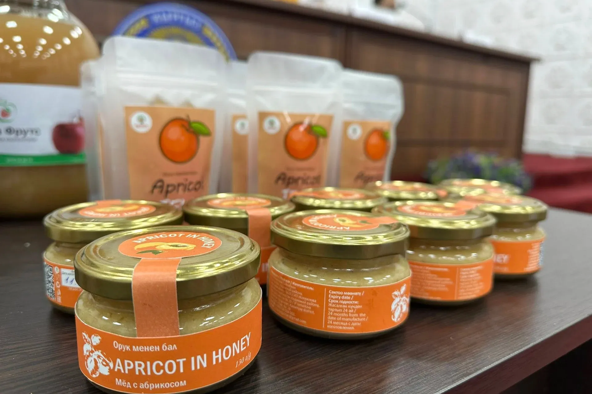 Баткенде япон технологиясы менен 10 продукция чыга баштады