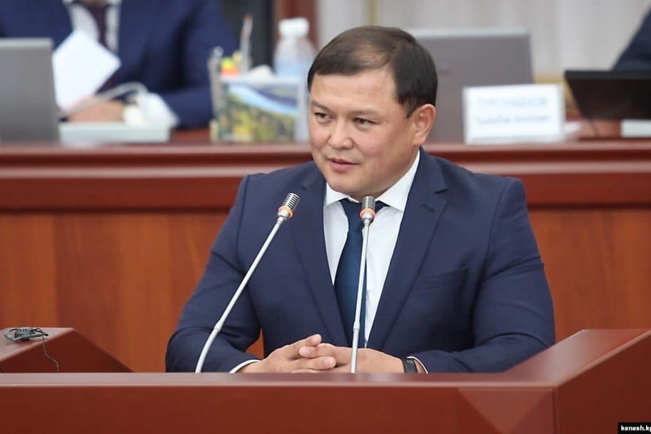 Дастан Жумабеков: "Алтын өндүрүүчү ишканалардын салык ставкасын жогорулатуу мезгили келди"