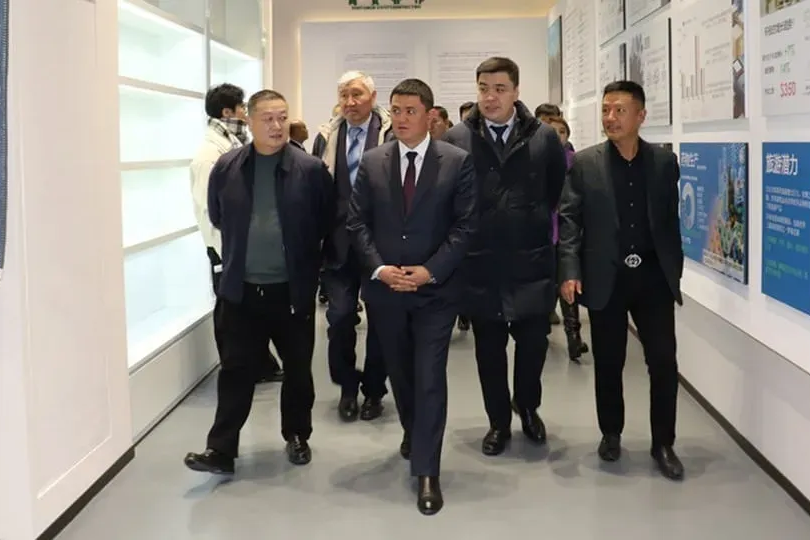 Кыргызстандын, Кытайдын курулуш материалдарын чыгарган компаниялары жолугушту