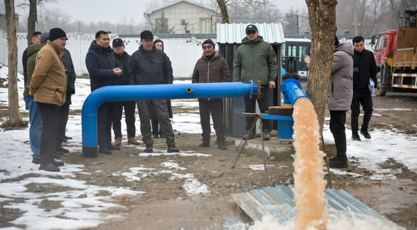 Мэр Бишкектеги суу менен камсыздоо объекттерин текшерилди