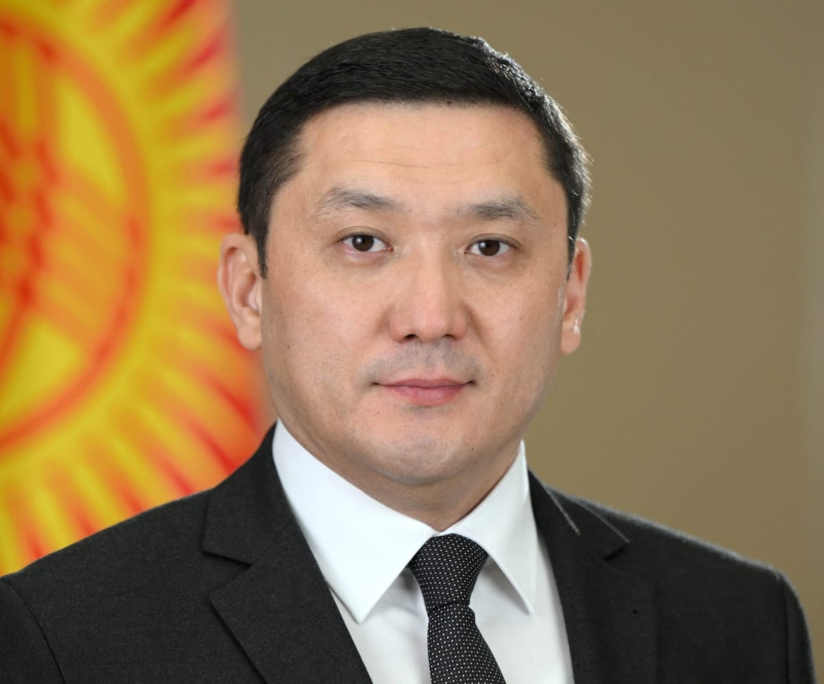 Адилет Орозбеков Коопсуздук кеңешинин катчысы болуп дайындалды