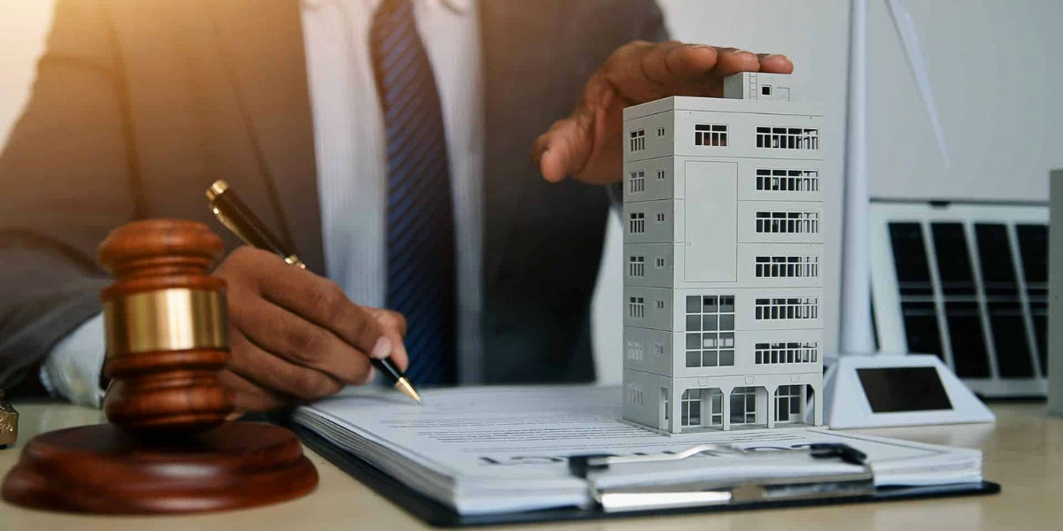 МинКаб менчиктештирүү мыйзамына кирген өзгөртүүлөрдү талкууга койду