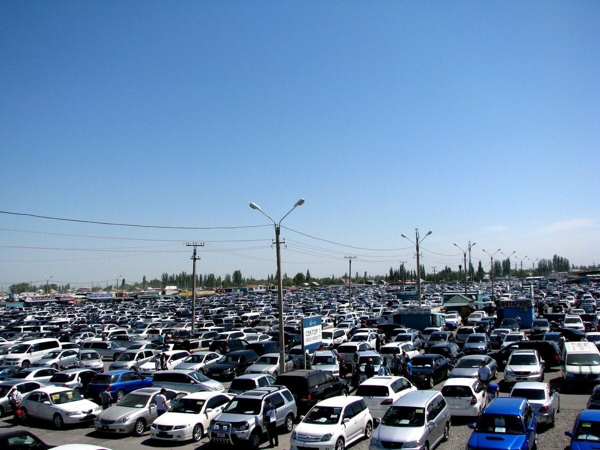 Кыргызстанда автоунаалардын саны 2 миллионго жакындады