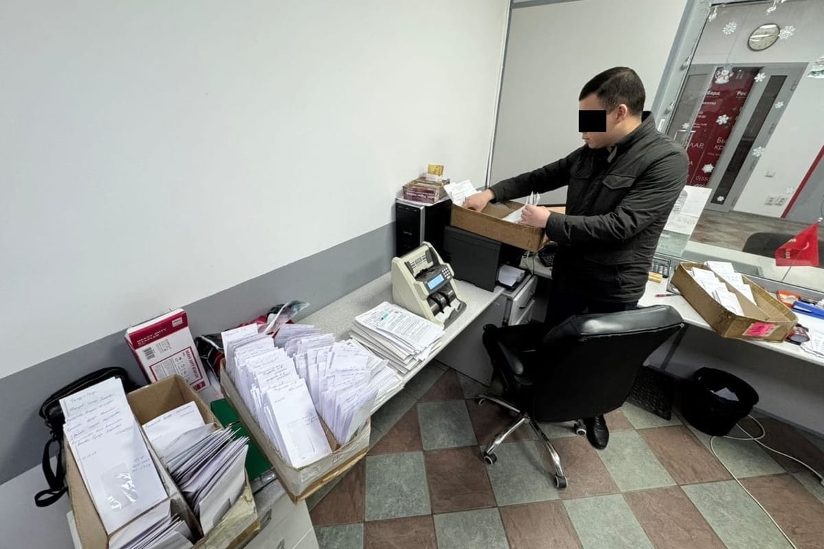 Караколдо мыйзамды одоно бузган 16 ломбард мөөрлөндү