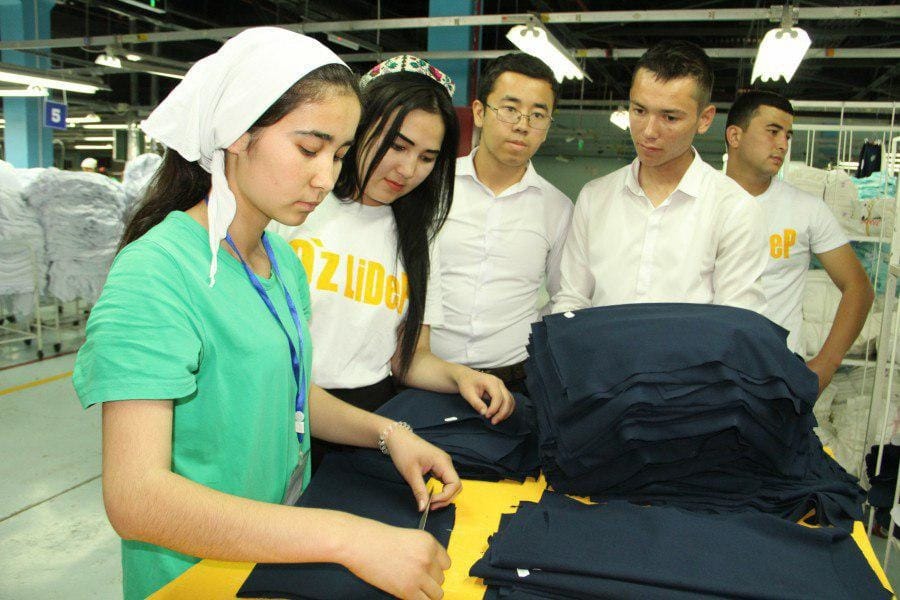 Ш.Мирзиеев жаштар ишкерлигин өнүктүрүүгө 200 млн доллар бөлүнөрүн билдирди