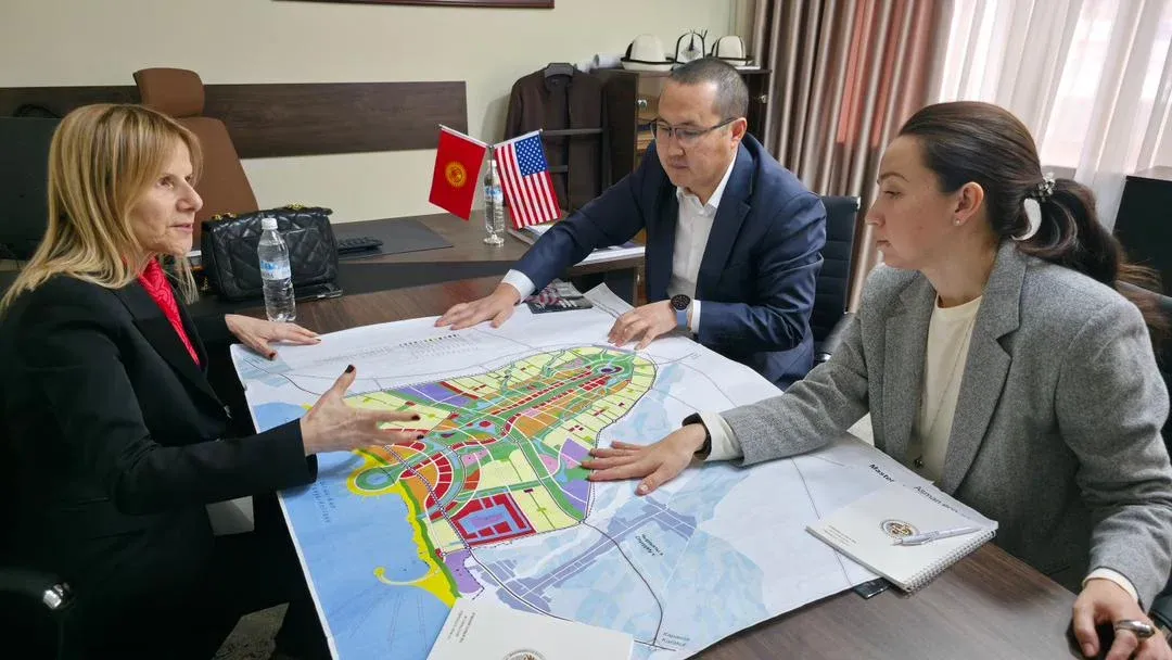 АКШнын ири компаниялары менен инвестициялык келишимдер түзүлөт