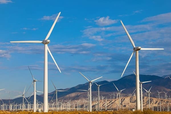 Биринчи шамал электр станциясы тармакка алгачкы мегаваттарды бере баштады