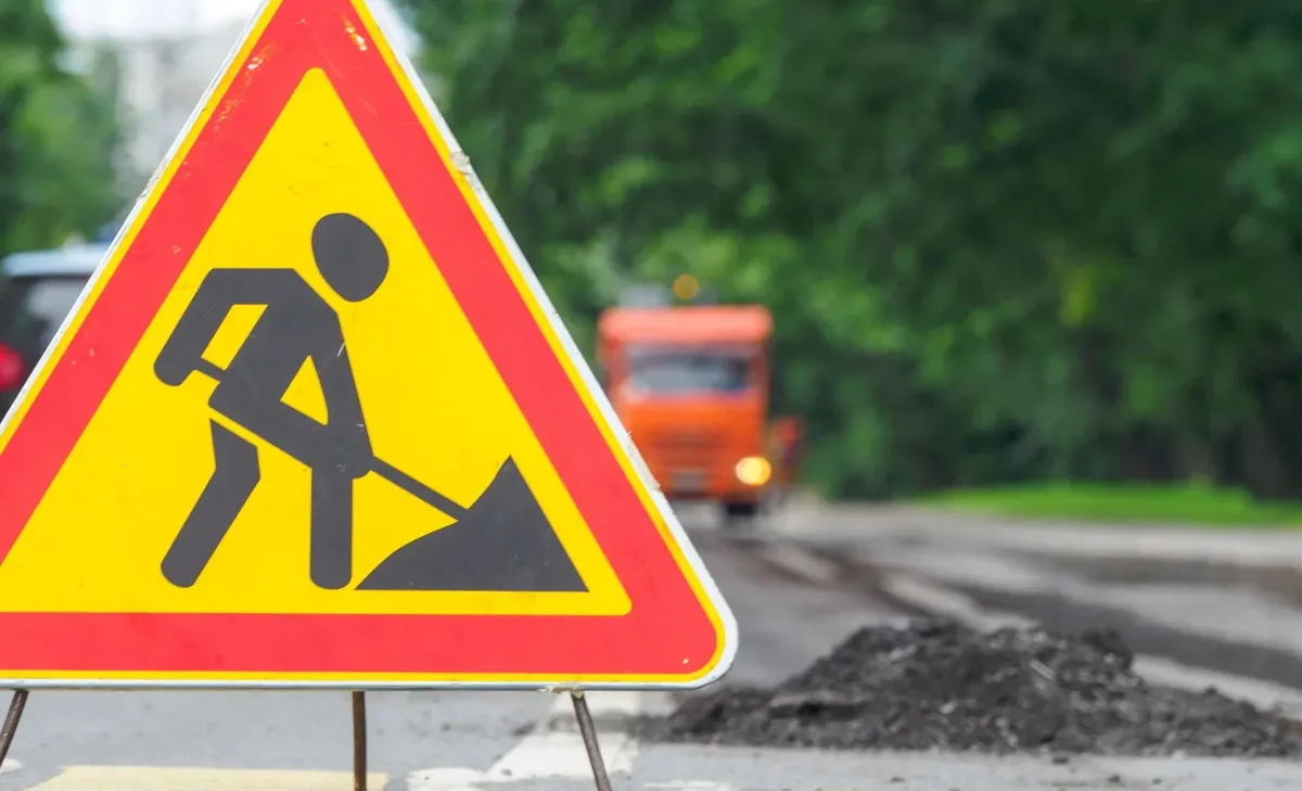 Бишкекте Дэн Сяопин көчөсүндө жол оңдоо иштери уланат