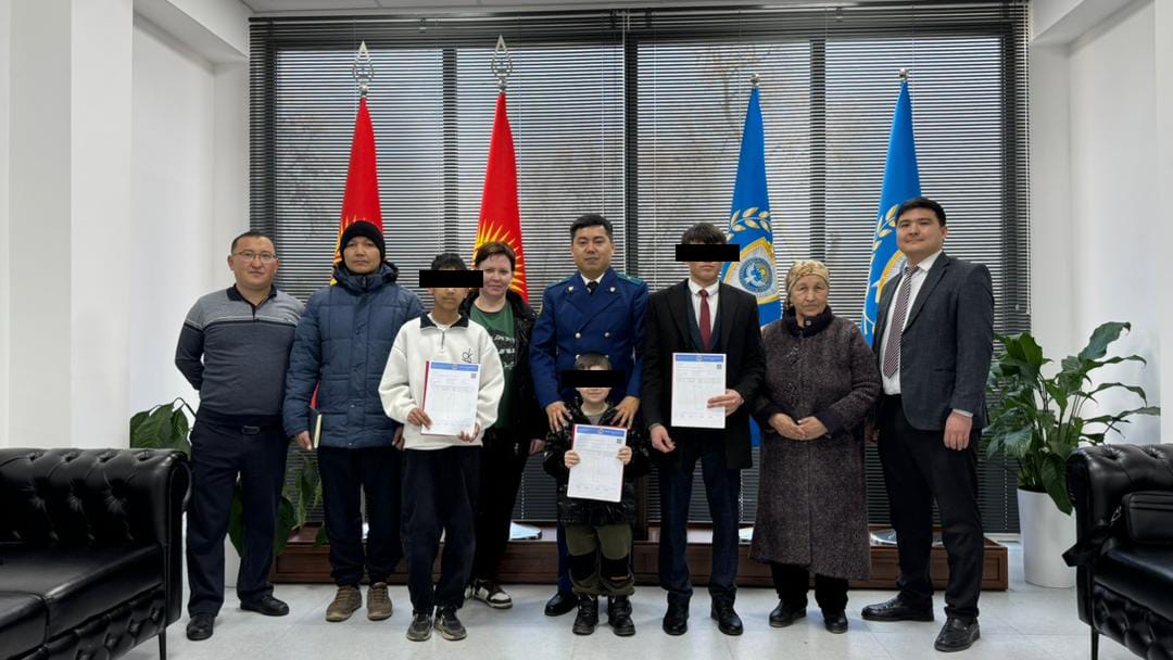 Москва районунда ата-энеси жок балдарга жер тилкелери берилди