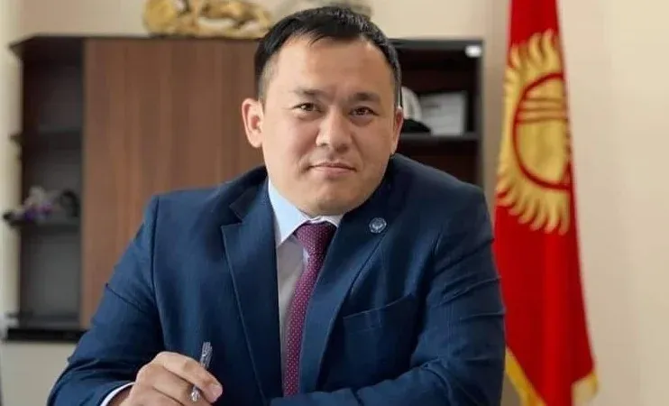 Токмок шаарынын экс-мэри М.Нусувалиев жана мэрия кызматкерлер үй камагына чыгарылды