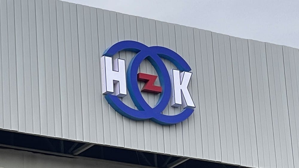 "КУЭТ" компаниясынын 135 млн сомдук акциялар пакети Финансы министрлигинен Энергетика министрлигине өткөрүлүп берилди