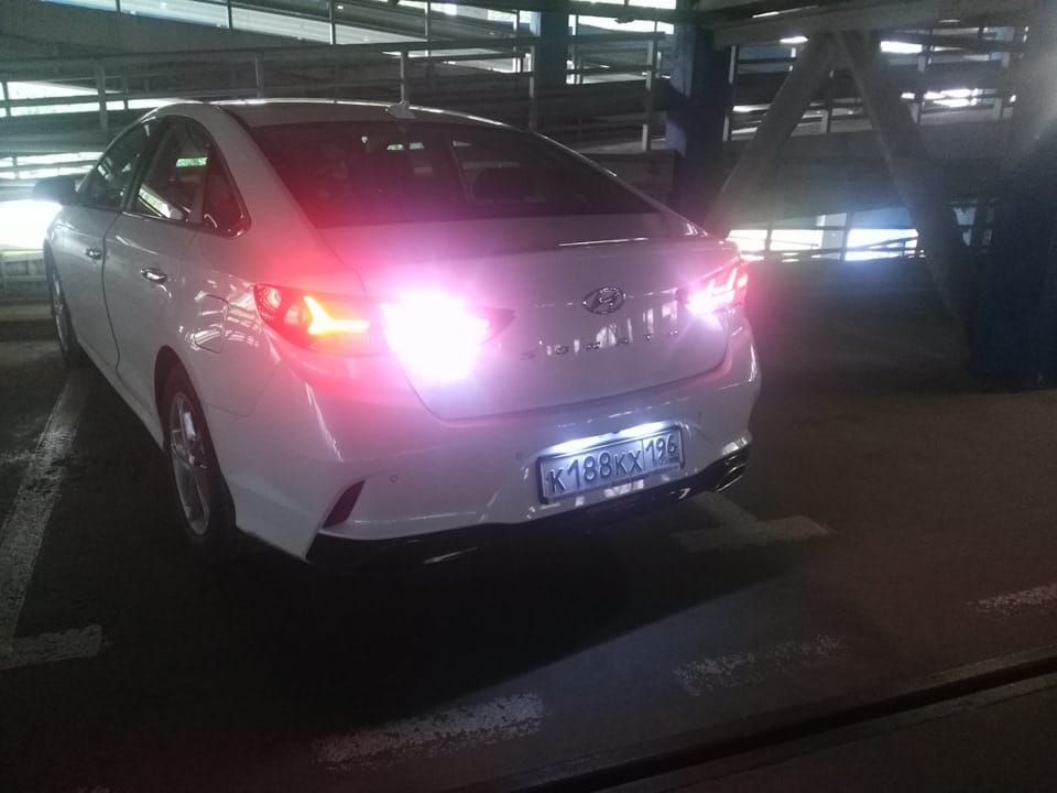 Бишкекте унаасына LED лампа койгон айдоочуларга айып пул салына баштады