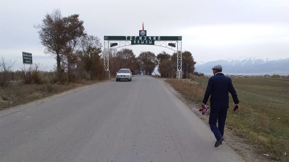 Ак-Суу районундагы дыйкандарга 40 тонна арпа, 20 тонна буудай үрөнү берилди