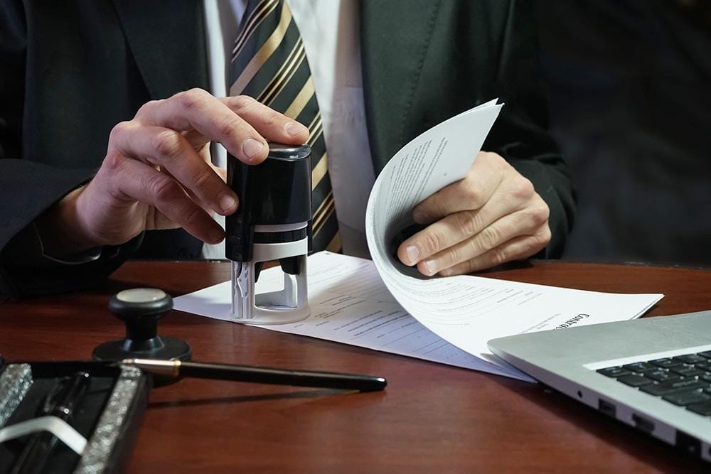 Нотариалдык системаны пайдалануу үчүн акы төлөнө баштайт