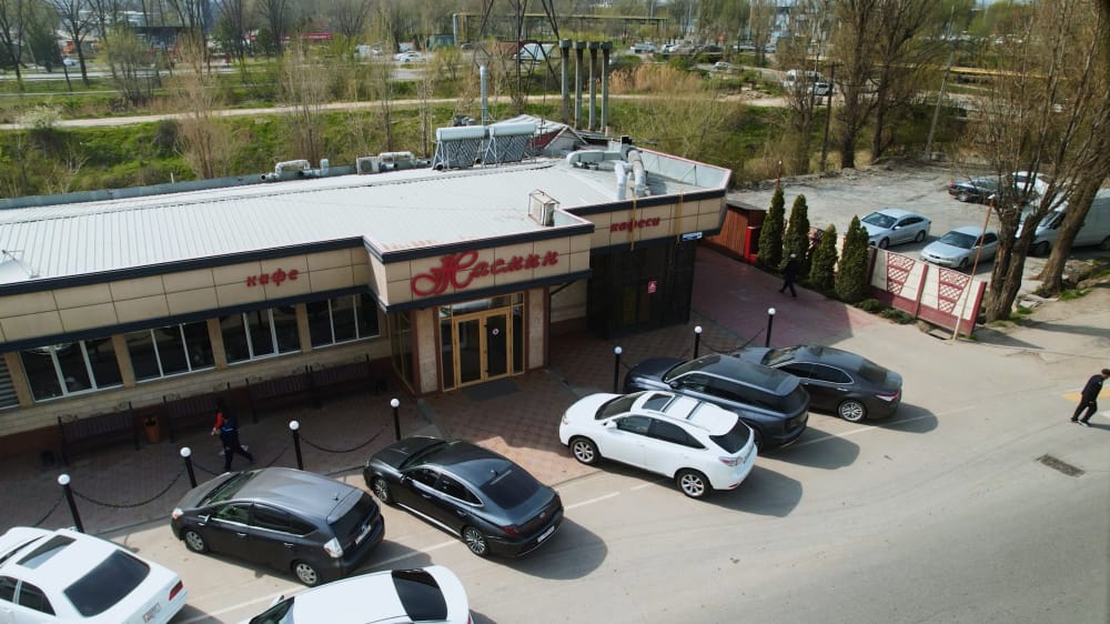 "Жасмин" кафесинин ээси объектти мамлекеттик менчикке өткөрүүгө даяр – Г.Акимбаева