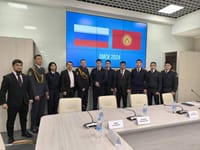 Депутаттар Омсктагы кыргызстандыктар менен жолугушту изображение публикации