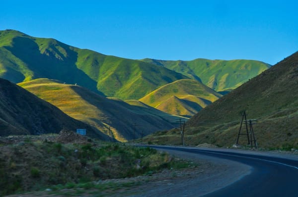 Быйыл Ысык-Көлдөгү Кызыл-Кыя ашуусунун жолу оңдолот